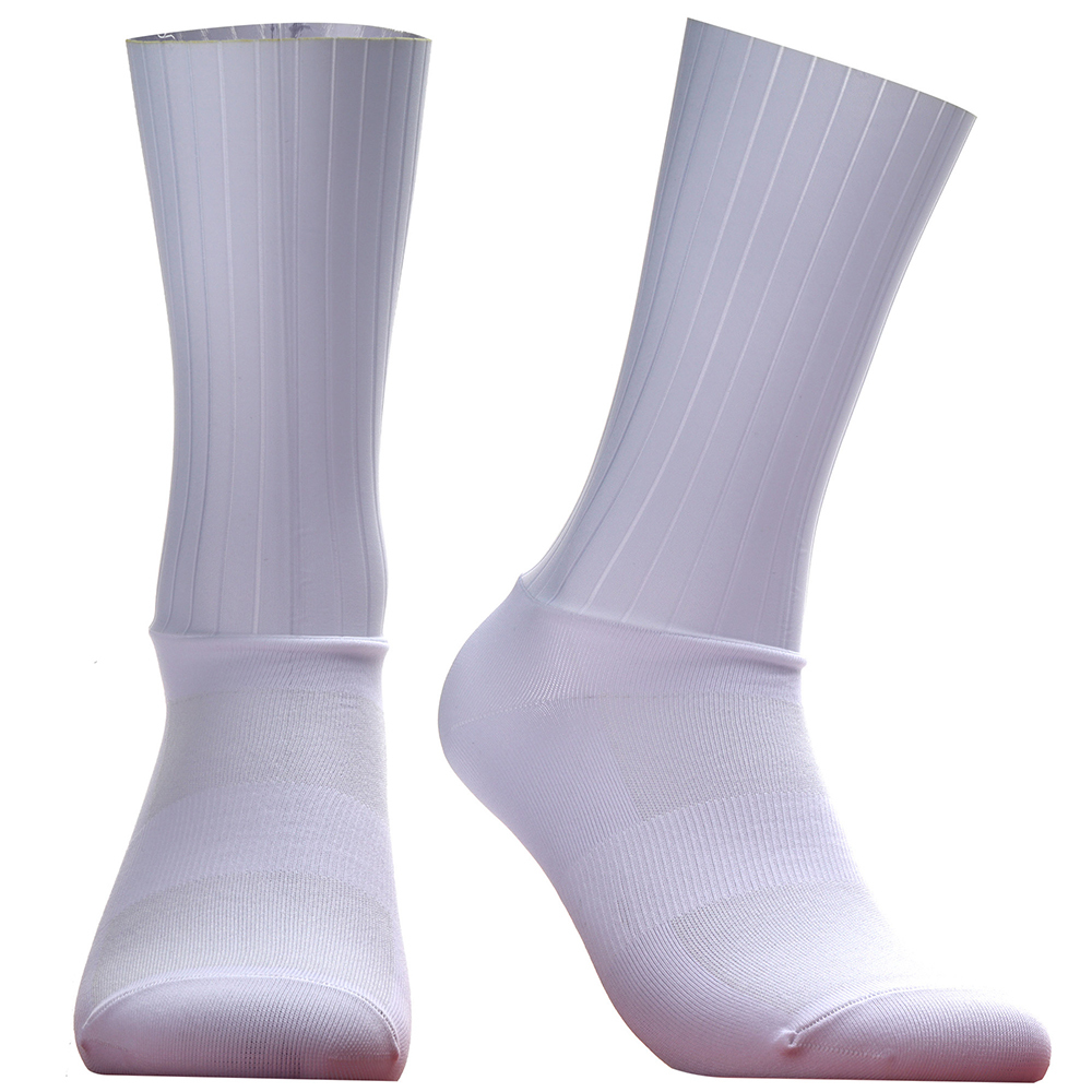 جوارب سيليكون بيضاء للرجال ، ج - مراجعة Sock Garter Men وسعره