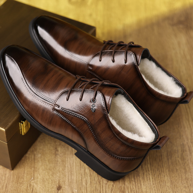 أحذية جلدية شتوية للرجال مخملي - مراجعة Men Formal Wear With Boots وسعره